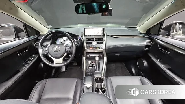 Lexus NX300h id 3709201 из Кореи 17