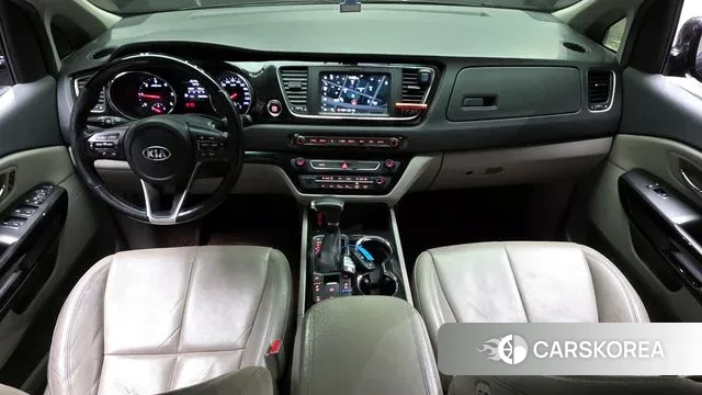 Kia The New Carnival id 3728698 из Кореи 17