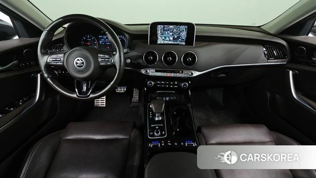 Kia Stinger id 4318378 из Кореи 17