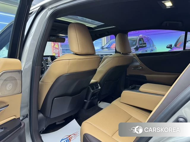 Lexus ES id 4209013 из Китая 9