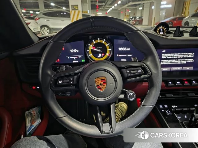 Porsche 911(992) id 4293137 из Кореи 12