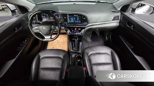 Hyundai Avante AD id 2892119 из Кореи 17