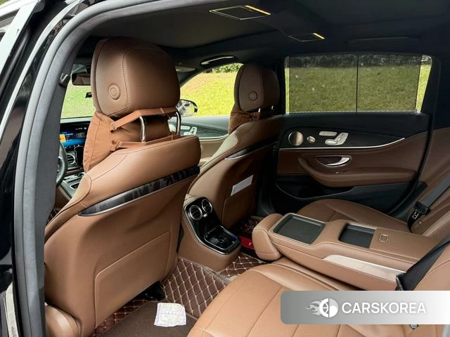 Mercedes-Benz E-class id 4335321 из Китая 11
