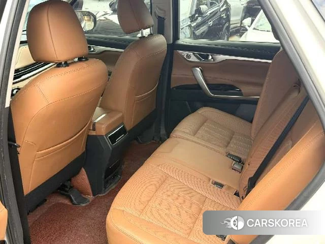 Chang'an CS95 id 4394176 из Китая 7