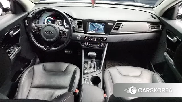 Kia Niro id 3308140 из Кореи 17