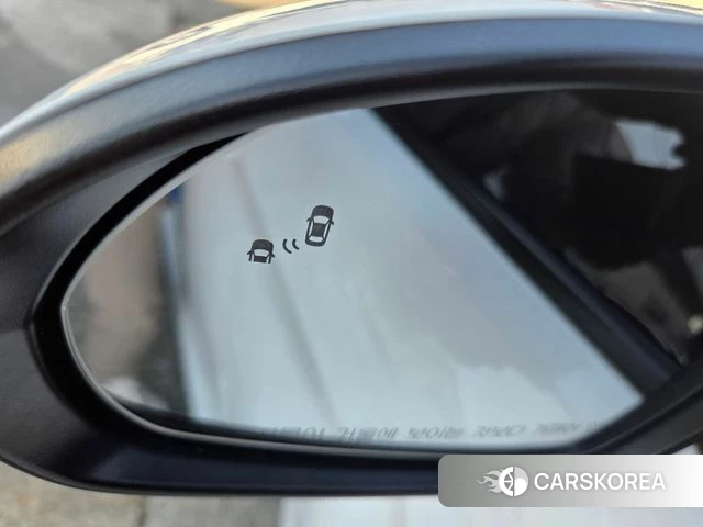 Hyundai Avante AD id 3919884 из Кореи 17