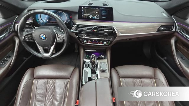 BMW 5 Series (G30) id 4765564 из Кореи 31