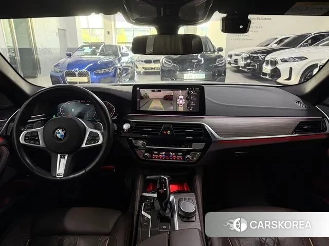 BMW 5 Series (G30) id 3291349 из Кореи 17