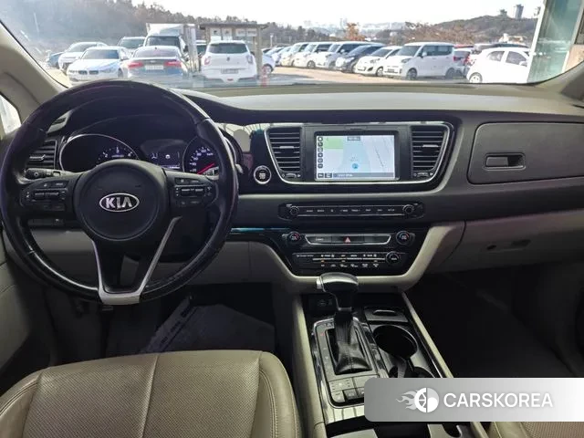 Kia All New Carnival id 3460340 из Кореи 17