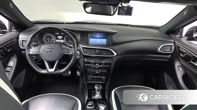 Infiniti Q30 id 2976874 из Кореи 17