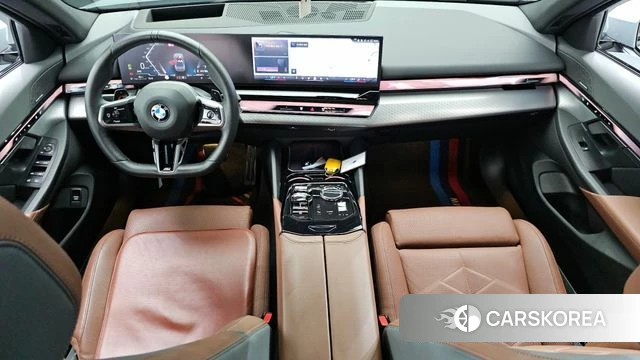 BMW 5 Series (G60) id 3952999 из Кореи 17