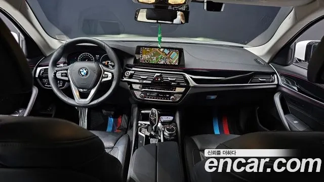 BMW 5 Series (G30) id 2881414 из Кореи 17