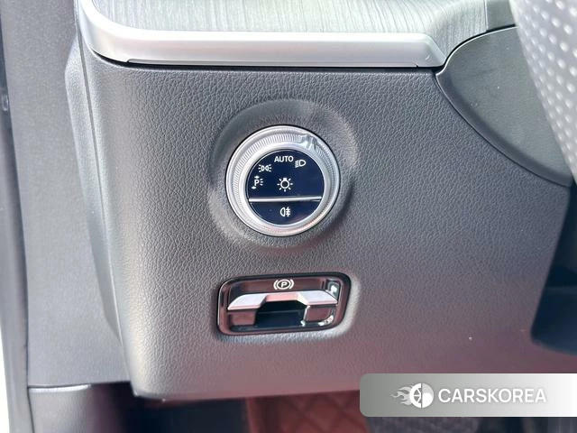 Mercedes-Benz Class C id 4263531 из Китая 27