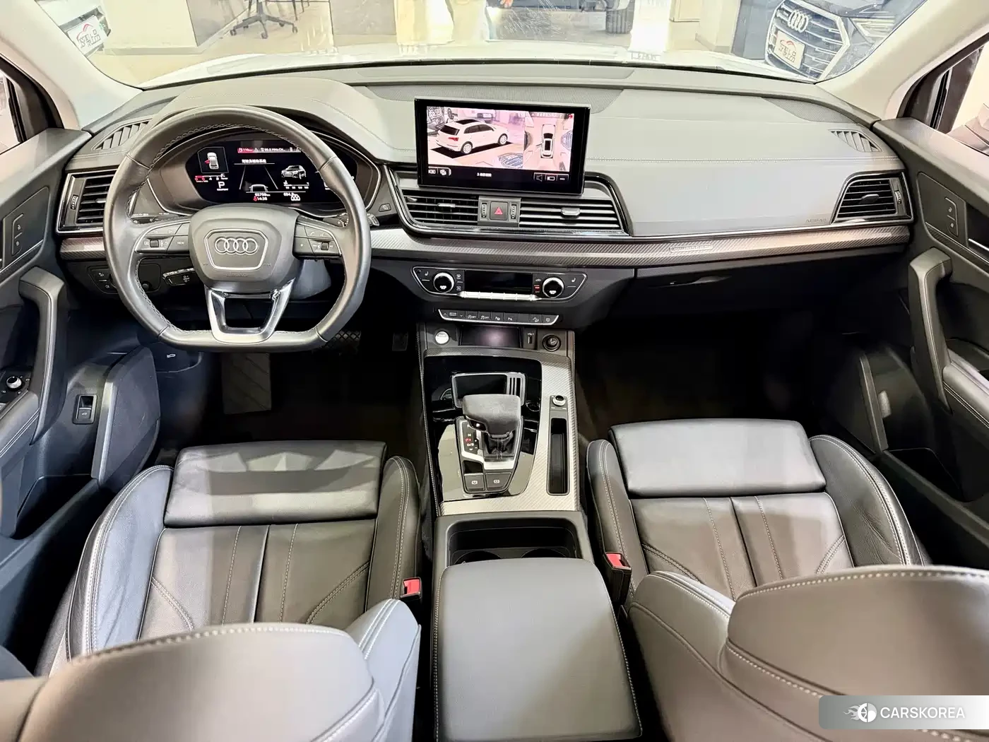 Audi Q5L id 4548111 из Китая 9