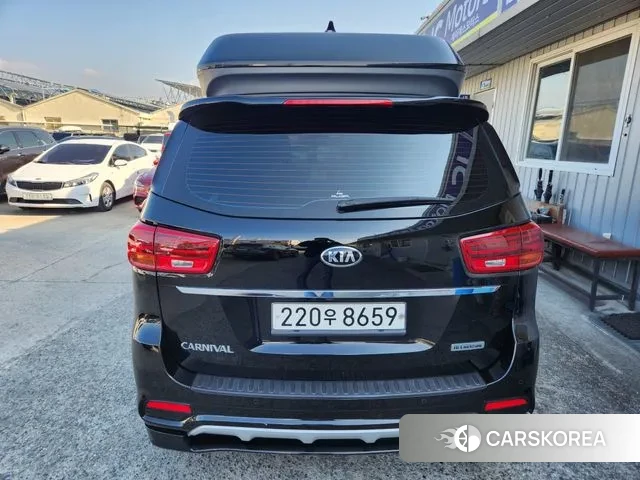 Kia The New Carnival id 3396785 из Кореи 17