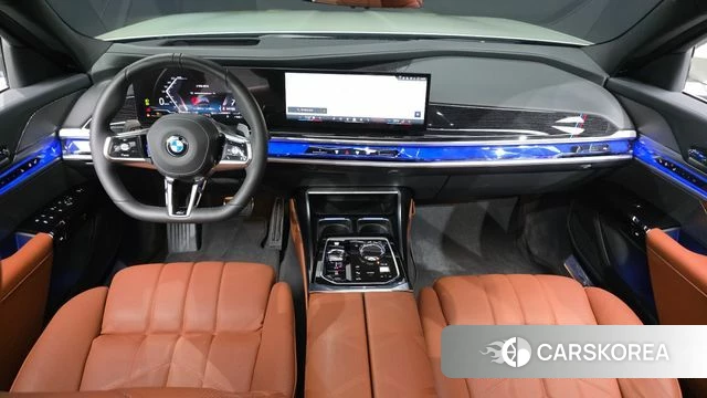 BMW 7 Series (G70) id 4194024 из Кореи 17