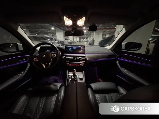 BMW 5 Series (G30) id 3645112 из Кореи 17