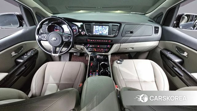 Kia The New Carnival id 3955641 из Кореи 17