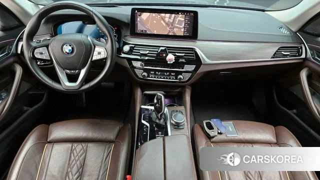 BMW 5 Series (G30) id 4202099 из Кореи 32