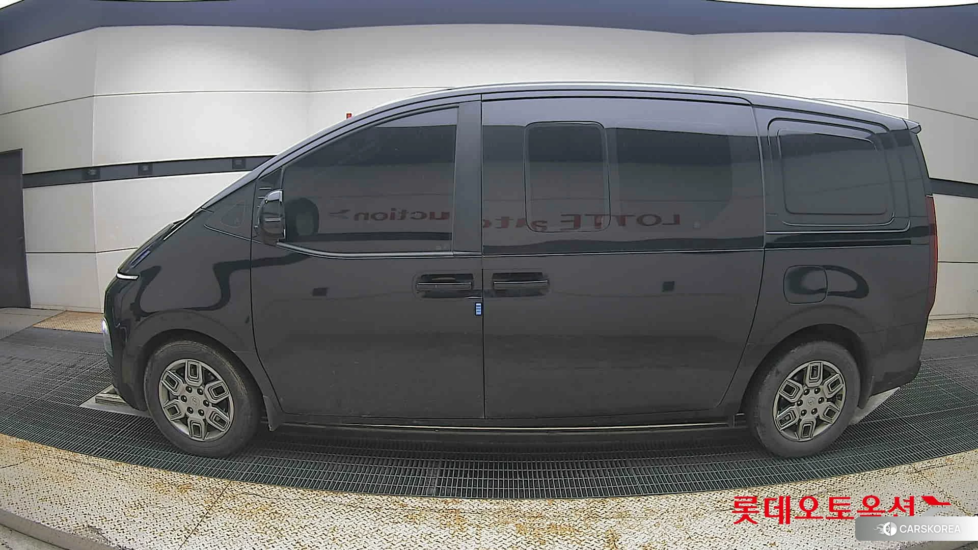 Hyundai Staria id 4902349 из Кореи 34