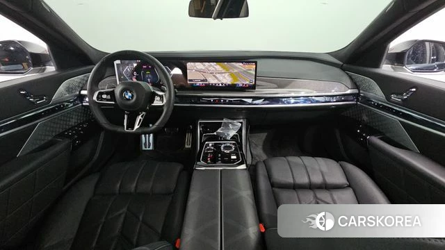 BMW 7 Series (G70) id 4354924 из Кореи 17