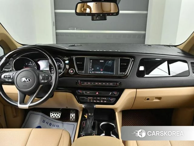Kia The New Carnival id 4713294 из Кореи 17