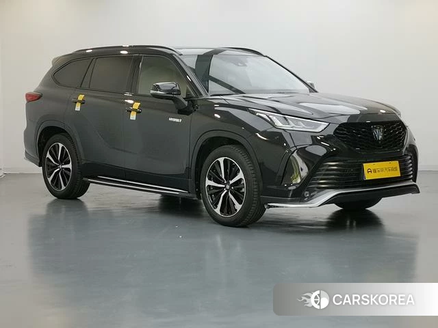 Toyota Crown Lufang id 4333949 из Китая 17