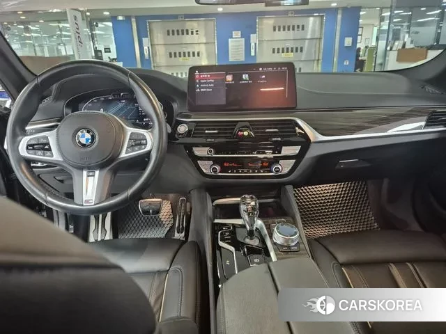 BMW 5 Series (G30) id 2997291 из Кореи 17