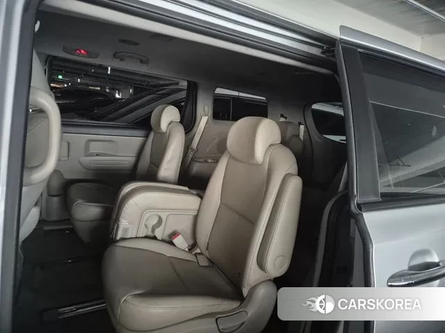 Kia The New Carnival id 3284518 из Кореи 17