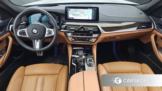 BMW 5 Series (G30) id 3054694 из Кореи 17