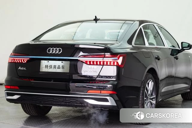 Audi A6L id 4271362 из Китая 15
