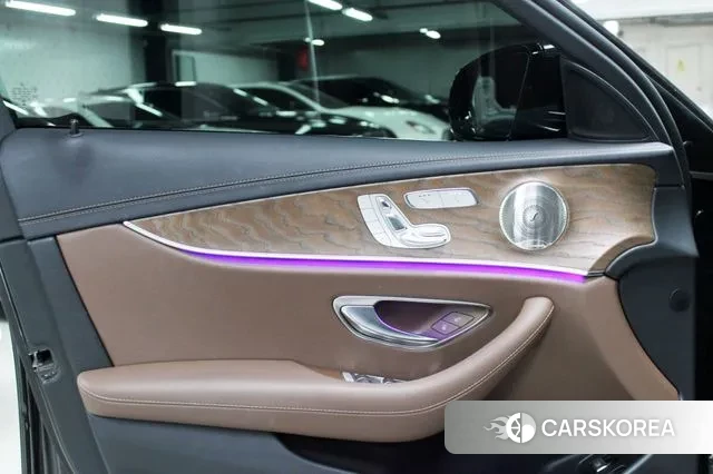 Mercedes-Benz E-Class W213 id 3478752 из Кореи 17