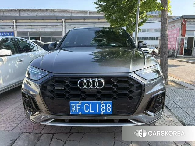 Audi Q5L id 4333901 из Китая 7