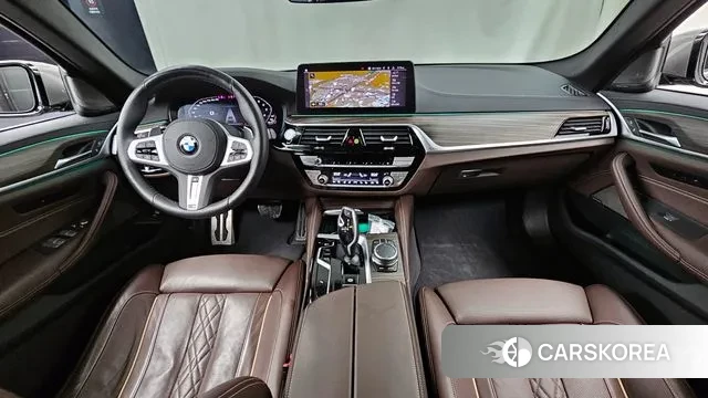 BMW 5 Series (G30) id 3439051 из Кореи 17