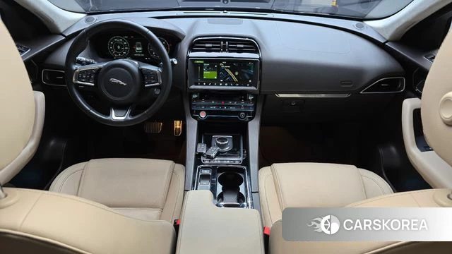 Jaguar F-PACE id 4384602 из Кореи 30