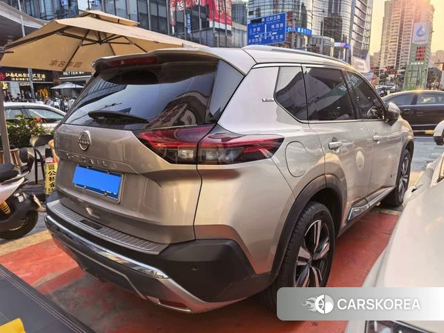 Nissan Qijun id 4274605 из Китая 7