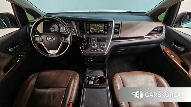 Toyota Sienna id 3942839 из Кореи 17