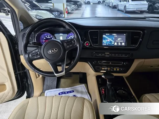 Kia The New Carnival id 3469385 из Кореи 17