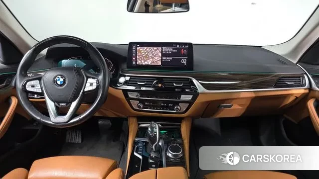 BMW 5 Series (G30) id 3540802 из Кореи 17