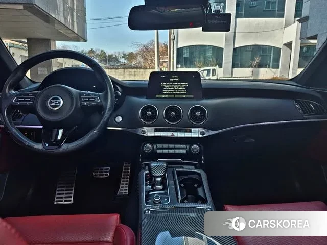 Kia Stinger id 3583120 из Кореи 17