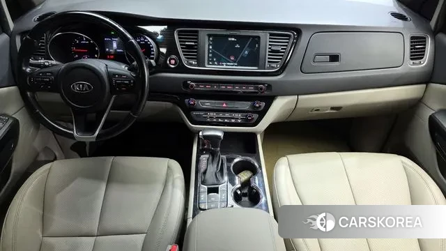 Kia The New Carnival id 3249136 из Кореи 17