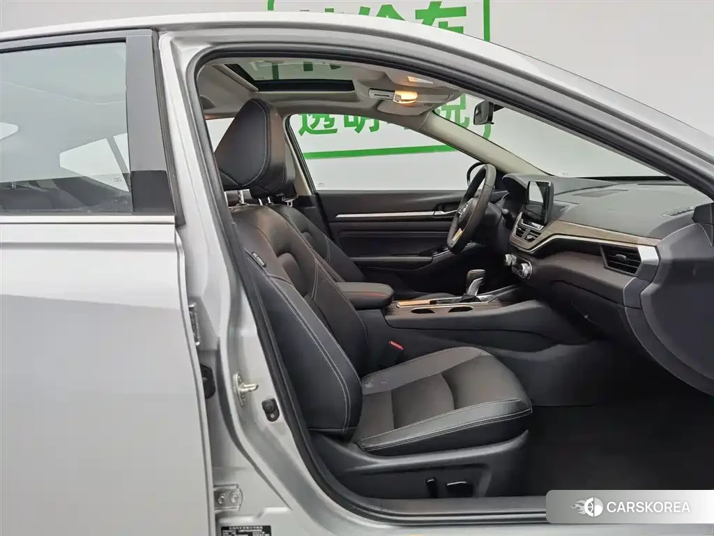 Nissan Altima id 4599829 из Китая 21