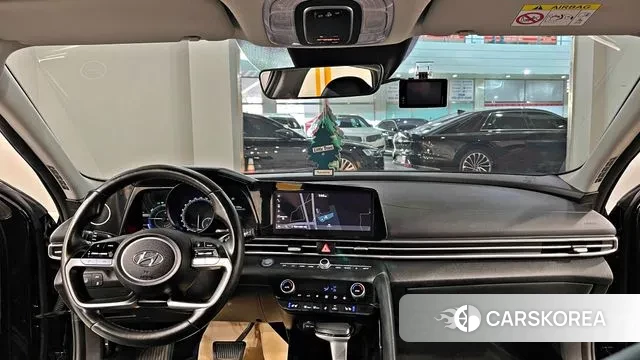 Hyundai Avante Hybrid (CN7) id 3282494 из Кореи 17