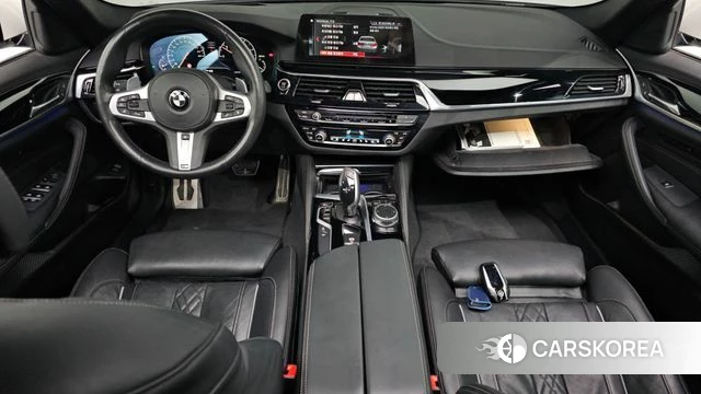 BMW 5 Series (G30) id 3955520 из Кореи 17