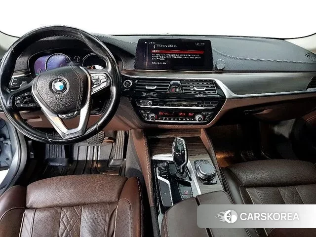 BMW 5 Series (G30) id 3485051 из Кореи 17