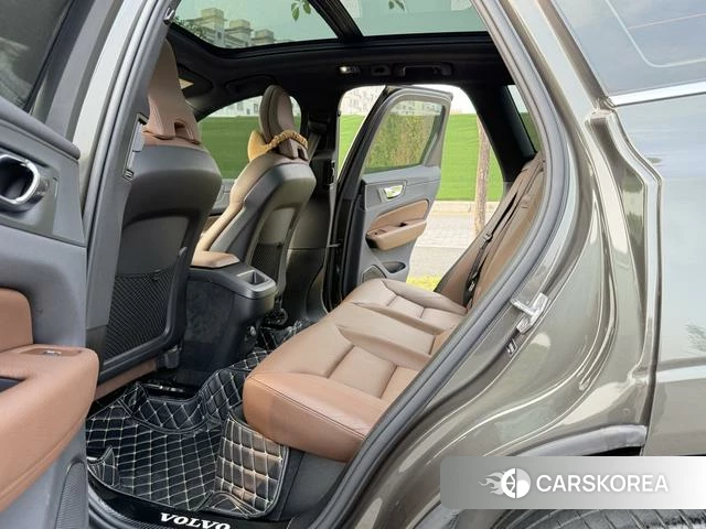 Volvo XC60 id 4212935 из Китая 13