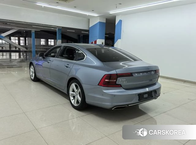 Volvo S90 id 4216919 из Китая 15