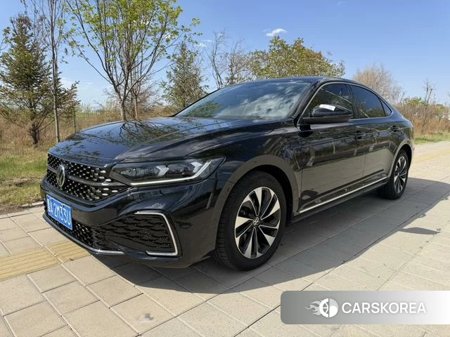 Volkswagen Passat id 4301472 из Китая 23