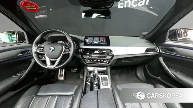 BMW 5 Series (G30) id 3060962 из Кореи 17