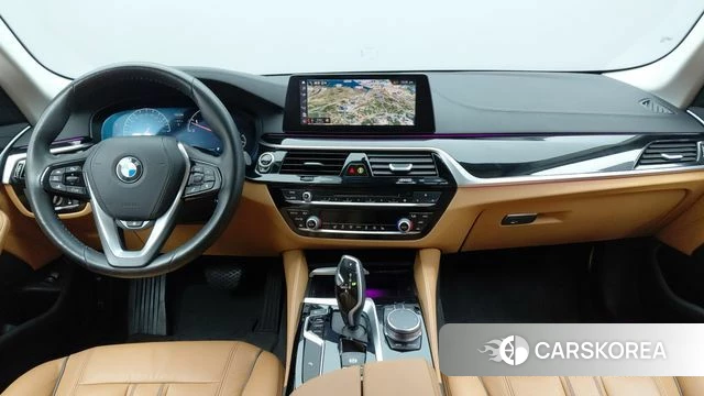 BMW 5 Series (G30) id 4658088 из Кореи 17